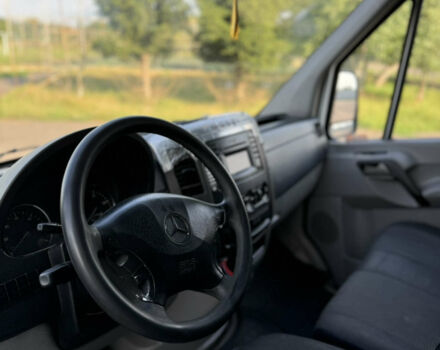Белый Мерседес Sprinter, объемом двигателя 2.14 л и пробегом 725 тыс. км за 11000 $, фото 10 на Automoto.ua