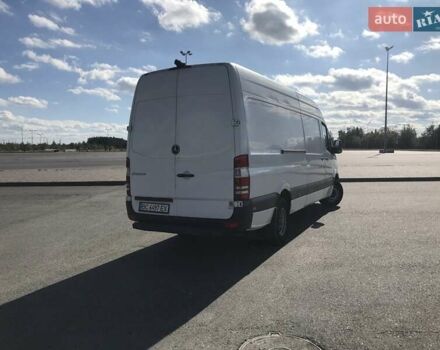 Белый Мерседес Sprinter, объемом двигателя 2.14 л и пробегом 100 тыс. км за 17000 $, фото 4 на Automoto.ua