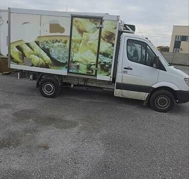 Белый Мерседес Sprinter, объемом двигателя 2.1 л и пробегом 724 тыс. км за 7500 $, фото 4 на Automoto.ua