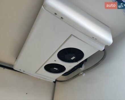 Белый Мерседес Sprinter, объемом двигателя 0 л и пробегом 281 тыс. км за 28500 $, фото 31 на Automoto.ua