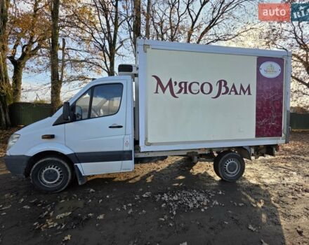 Белый Мерседес Sprinter, объемом двигателя 2.14 л и пробегом 350 тыс. км за 13990 $, фото 8 на Automoto.ua