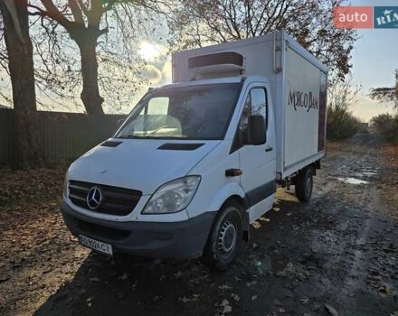 Белый Мерседес Sprinter, объемом двигателя 2.14 л и пробегом 350 тыс. км за 12500 $, фото 6 на Automoto.ua