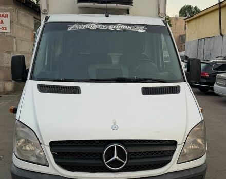 Белый Мерседес Sprinter, объемом двигателя 2.15 л и пробегом 800 тыс. км за 8400 $, фото 3 на Automoto.ua
