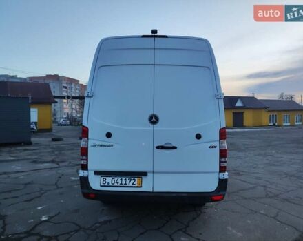 Белый Мерседес Sprinter, объемом двигателя 0 л и пробегом 281 тыс. км за 28500 $, фото 9 на Automoto.ua
