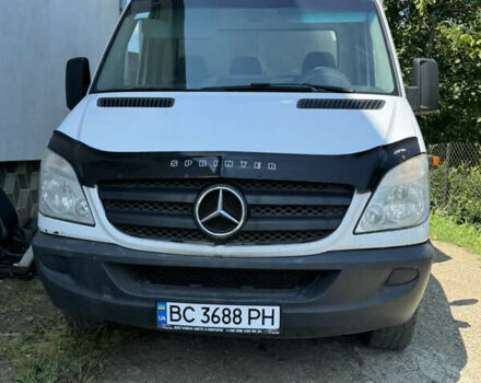 Белый Мерседес Sprinter, объемом двигателя 2.14 л и пробегом 371 тыс. км за 12900 $, фото 1 на Automoto.ua