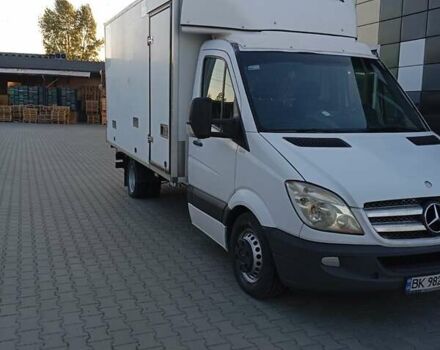 Белый Мерседес Sprinter, объемом двигателя 2.99 л и пробегом 100 тыс. км за 19900 $, фото 4 на Automoto.ua