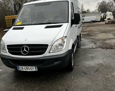 Белый Мерседес Sprinter, объемом двигателя 0 л и пробегом 305 тыс. км за 18900 $, фото 5 на Automoto.ua