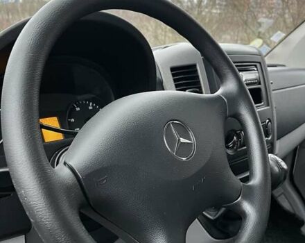 Белый Мерседес Sprinter, объемом двигателя 0 л и пробегом 305 тыс. км за 18900 $, фото 21 на Automoto.ua