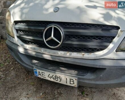 Белый Мерседес Sprinter, объемом двигателя 2.14 л и пробегом 571 тыс. км за 11200 $, фото 78 на Automoto.ua
