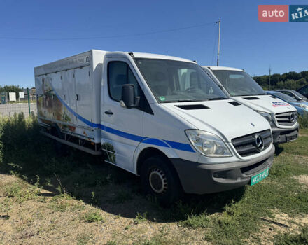 Білий Мерседес Sprinter, об'ємом двигуна 2.1 л та пробігом 253 тис. км за 16900 $, фото 1 на Automoto.ua