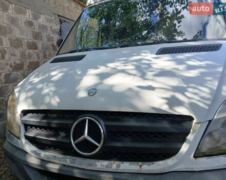 Белый Мерседес Sprinter, объемом двигателя 2.14 л и пробегом 571 тыс. км за 11200 $, фото 75 на Automoto.ua