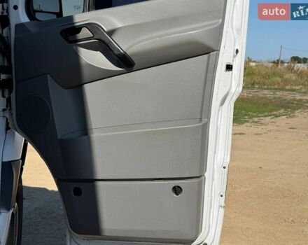 Білий Мерседес Sprinter, об'ємом двигуна 2.15 л та пробігом 343 тис. км за 11000 $, фото 24 на Automoto.ua