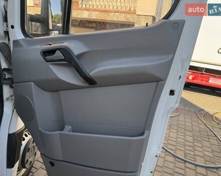 Білий Мерседес Sprinter, об'ємом двигуна 2.2 л та пробігом 316 тис. км за 18300 $, фото 32 на Automoto.ua