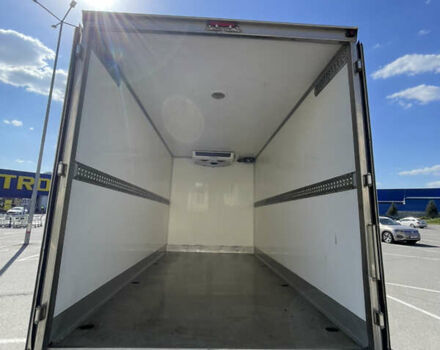 Белый Мерседес Sprinter, объемом двигателя 2.99 л и пробегом 380 тыс. км за 25000 $, фото 18 на Automoto.ua