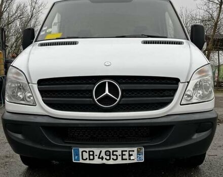 Белый Мерседес Sprinter, объемом двигателя 0 л и пробегом 305 тыс. км за 18900 $, фото 11 на Automoto.ua