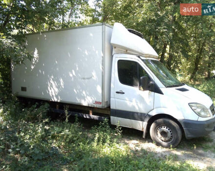 Белый Мерседес Sprinter, объемом двигателя 3.22 л и пробегом 305 тыс. км за 16100 $, фото 1 на Automoto.ua
