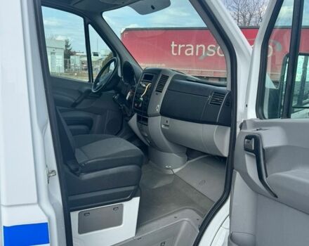 Белый Мерседес Sprinter, объемом двигателя 2.1 л и пробегом 217 тыс. км за 18500 $, фото 10 на Automoto.ua