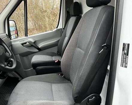 Белый Мерседес Sprinter, объемом двигателя 0 л и пробегом 305 тыс. км за 18900 $, фото 30 на Automoto.ua