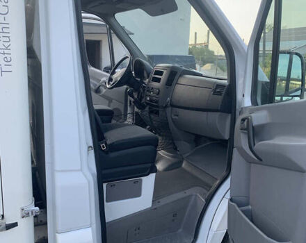 Белый Мерседес Sprinter, объемом двигателя 2.2 л и пробегом 268 тыс. км за 17800 $, фото 9 на Automoto.ua