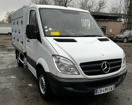 Белый Мерседес Sprinter, объемом двигателя 0 л и пробегом 305 тыс. км за 18900 $, фото 4 на Automoto.ua