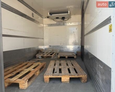 Белый Мерседес Sprinter, объемом двигателя 2.7 л и пробегом 100 тыс. км за 25500 $, фото 12 на Automoto.ua