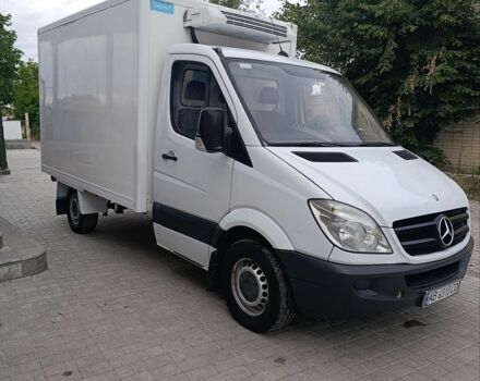 Белый Мерседес Sprinter, объемом двигателя 2.14 л и пробегом 430 тыс. км за 14500 $, фото 3 на Automoto.ua