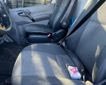 Білий Мерседес Sprinter, об'ємом двигуна 2.14 л та пробігом 319 тис. км за 18000 $, фото 5 на Automoto.ua