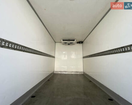 Белый Мерседес Sprinter, объемом двигателя 2.99 л и пробегом 380 тыс. км за 25000 $, фото 19 на Automoto.ua