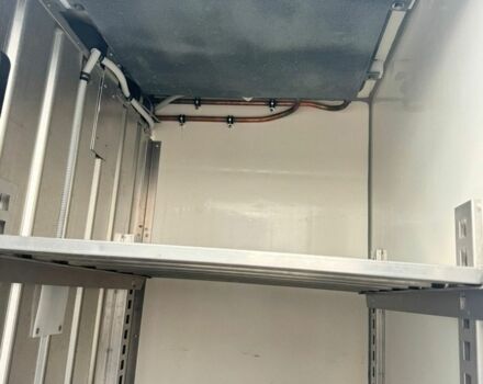 Белый Мерседес Sprinter, объемом двигателя 2.1 л и пробегом 217 тыс. км за 18500 $, фото 17 на Automoto.ua
