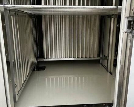 Белый Мерседес Sprinter, объемом двигателя 0 л и пробегом 305 тыс. км за 18900 $, фото 19 на Automoto.ua