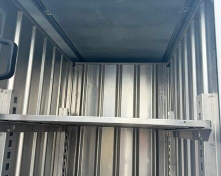 Белый Мерседес Sprinter, объемом двигателя 2.1 л и пробегом 217 тыс. км за 18500 $, фото 14 на Automoto.ua