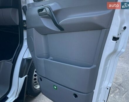 Белый Мерседес Sprinter, объемом двигателя 2.99 л и пробегом 430 тыс. км за 23900 $, фото 18 на Automoto.ua