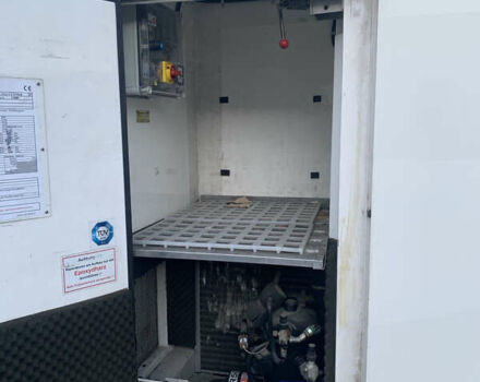 Белый Мерседес Sprinter, объемом двигателя 2.2 л и пробегом 268 тыс. км за 17800 $, фото 11 на Automoto.ua