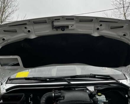 Белый Мерседес Sprinter, объемом двигателя 0 л и пробегом 305 тыс. км за 18900 $, фото 23 на Automoto.ua