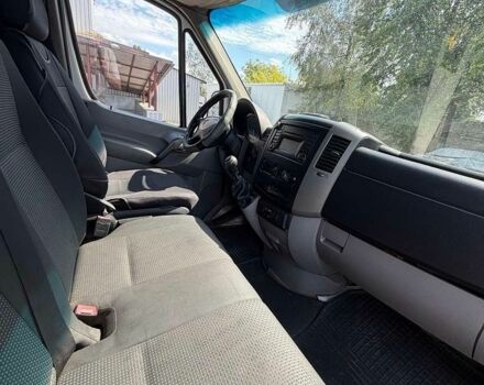 Белый Мерседес Sprinter, объемом двигателя 0 л и пробегом 351 тыс. км за 9900 $, фото 5 на Automoto.ua