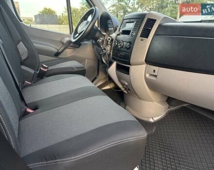 Белый Мерседес Sprinter, объемом двигателя 2.14 л и пробегом 356 тыс. км за 22000 $, фото 11 на Automoto.ua