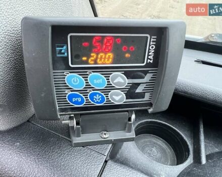 Белый Мерседес Sprinter, объемом двигателя 0 л и пробегом 296 тыс. км за 17900 $, фото 24 на Automoto.ua