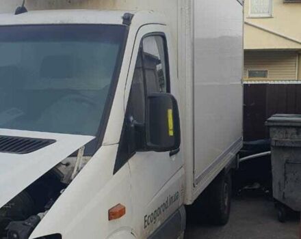 Белый Мерседес Sprinter, объемом двигателя 2.14 л и пробегом 550 тыс. км за 9000 $, фото 3 на Automoto.ua