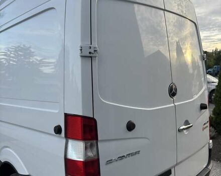 Белый Мерседес Sprinter, объемом двигателя 2.14 л и пробегом 356 тыс. км за 22000 $, фото 22 на Automoto.ua