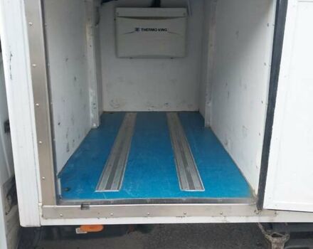 Белый Мерседес Sprinter, объемом двигателя 2.69 л и пробегом 420 тыс. км за 14500 $, фото 3 на Automoto.ua