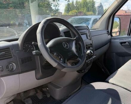 Белый Мерседес Sprinter, объемом двигателя 0 л и пробегом 351 тыс. км за 9900 $, фото 11 на Automoto.ua