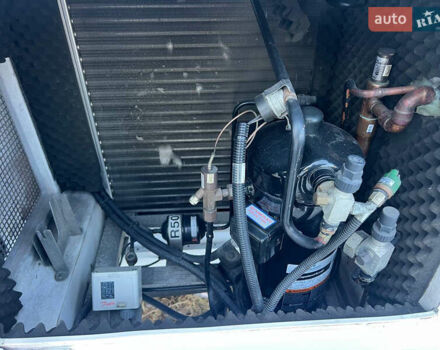 Белый Мерседес Sprinter, объемом двигателя 0 л и пробегом 248 тыс. км за 21800 $, фото 14 на Automoto.ua