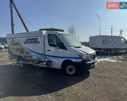 Белый Мерседес Sprinter, объемом двигателя 2.1 л и пробегом 297 тыс. км за 21900 $, фото 1 на Automoto.ua