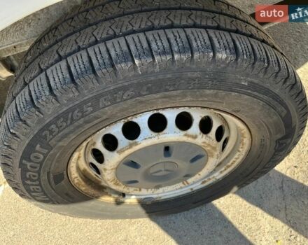 Белый Мерседес Sprinter, объемом двигателя 2.1 л и пробегом 371 тыс. км за 18300 $, фото 16 на Automoto.ua