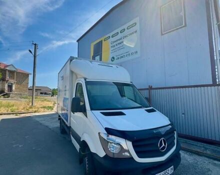 Белый Мерседес Sprinter, объемом двигателя 2.1 л и пробегом 208 тыс. км за 22500 $, фото 1 на Automoto.ua