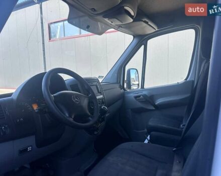 Білий Мерседес Sprinter, об'ємом двигуна 2.2 л та пробігом 25 тис. км за 19300 $, фото 9 на Automoto.ua