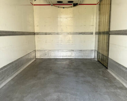 Белый Мерседес Sprinter, объемом двигателя 2.14 л и пробегом 359 тыс. км за 18700 $, фото 21 на Automoto.ua