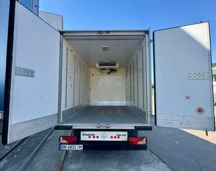 Белый Мерседес Sprinter, объемом двигателя 2.1 л и пробегом 208 тыс. км за 22500 $, фото 15 на Automoto.ua
