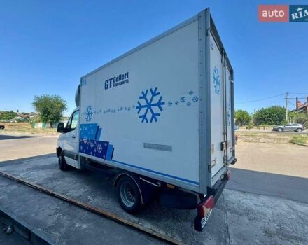 Белый Мерседес Sprinter, объемом двигателя 2.1 л и пробегом 208 тыс. км за 22500 $, фото 4 на Automoto.ua