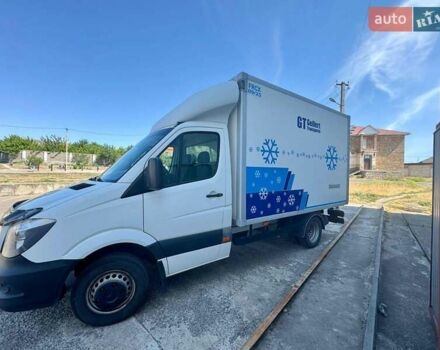 Белый Мерседес Sprinter, объемом двигателя 2.1 л и пробегом 208 тыс. км за 22500 $, фото 2 на Automoto.ua